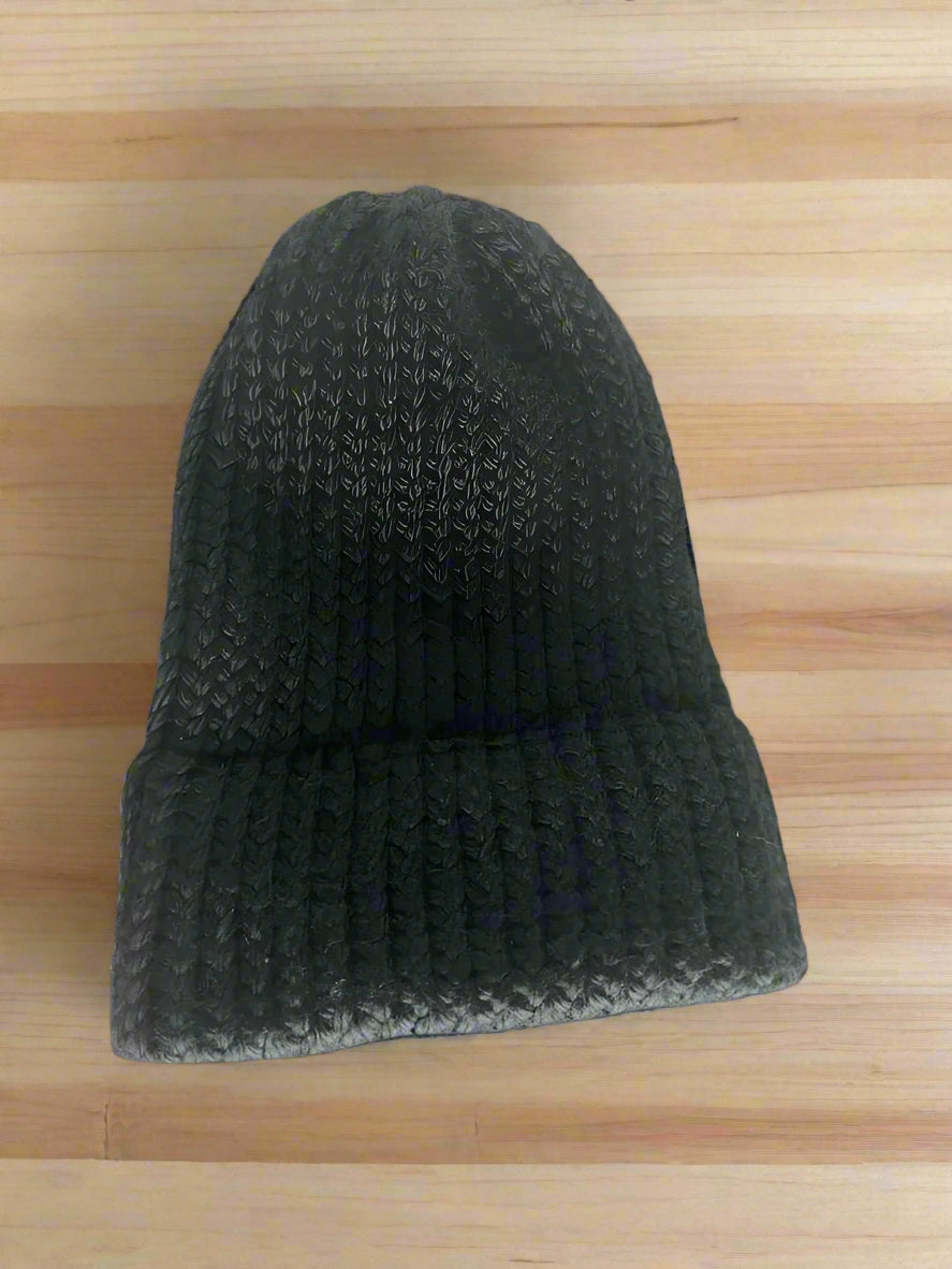 Raven Toque